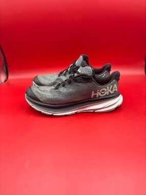 Hoka One One Youth Clifton 9 Black White Running Shoes Size 6M